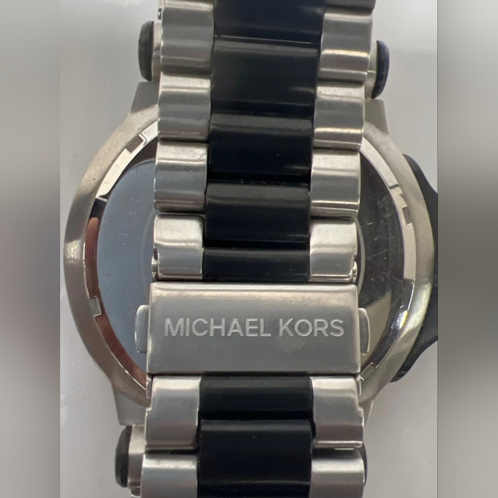 Michael Kors MK Designer Major Quartz Black Dial Men's Watch Stainless Steel - Picture 11 of 12